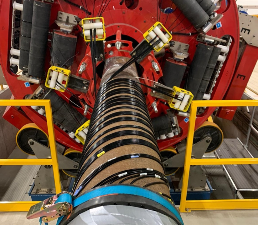 heat traced flowline pipe